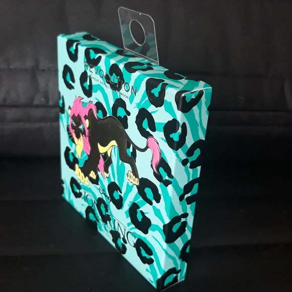 Disney's The Lion King Revolution Circle Of Life Eyeshadow Palette - Picture 7 of 12